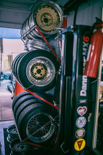 The Niznotec Sticker